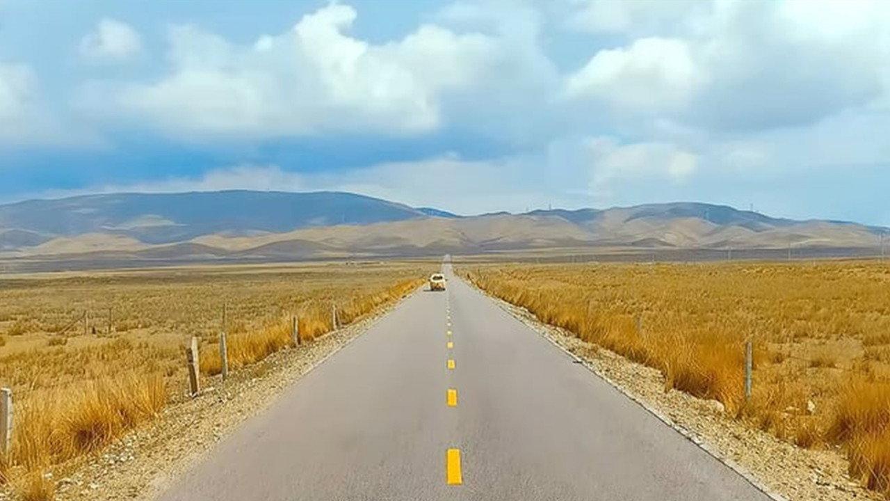 Seek Ultraman 2019 movie scene