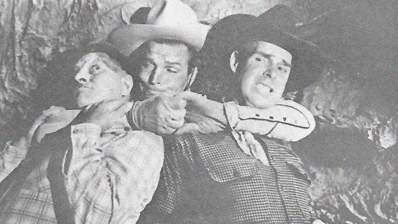 Wild Horse Phantom 1944 movie scene