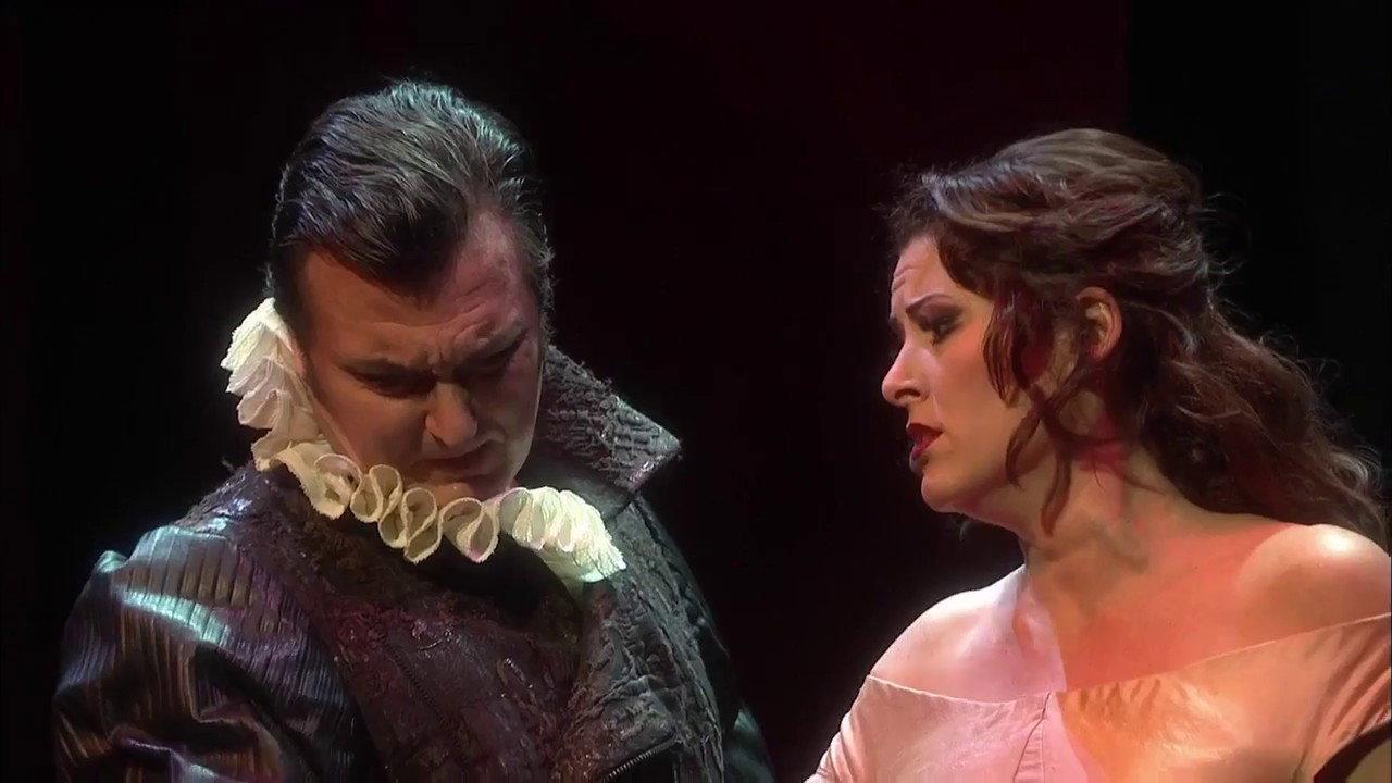 Donizetti La Favorite 2015 movie scene