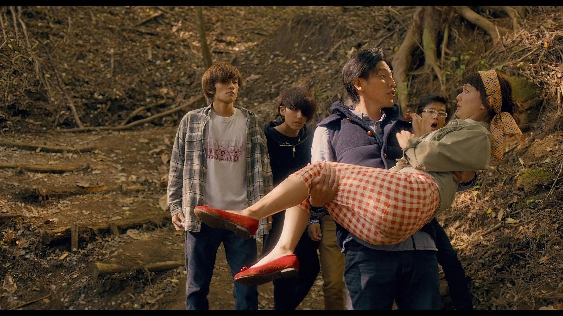 Sing My Life 2016 movie scene