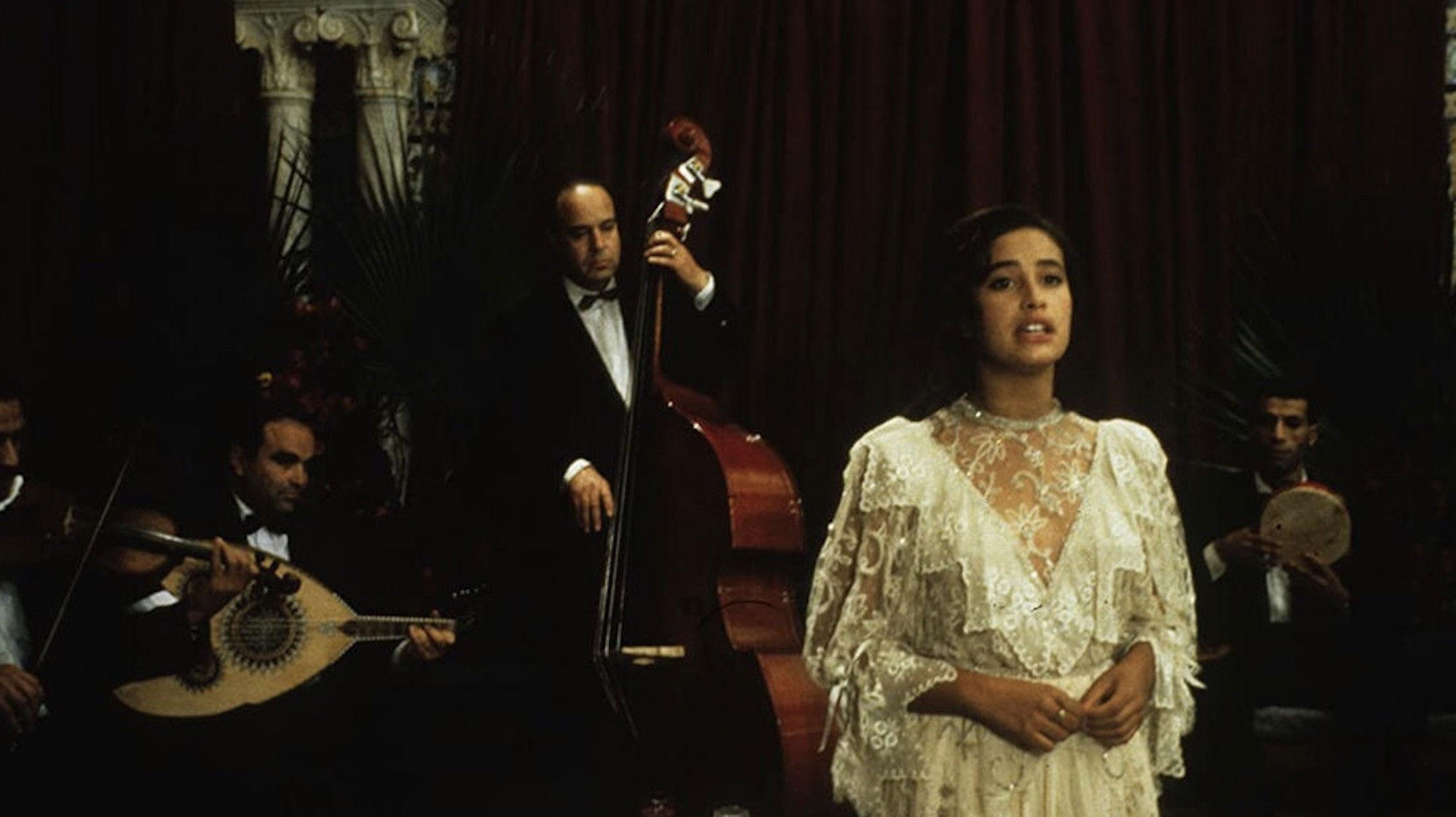 The Silences of the Palace 1994 movie scene