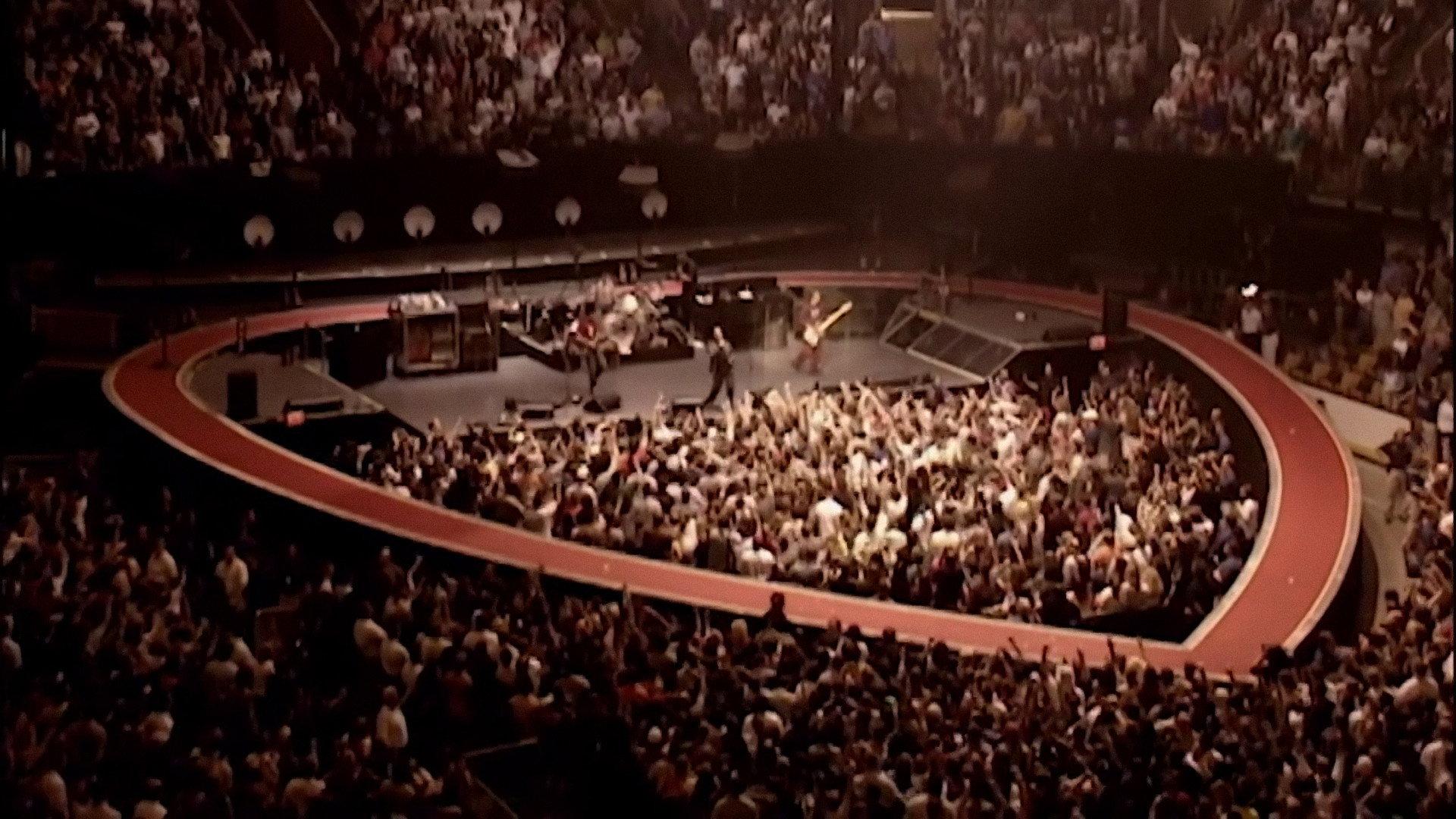 U2: Elevation 2001 - Live from Boston 2001 movie scene