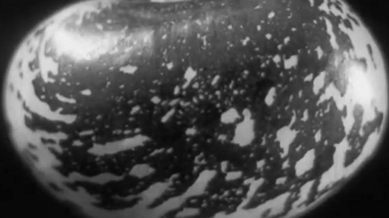 Scarlet Runner & Co 1929 movie scene