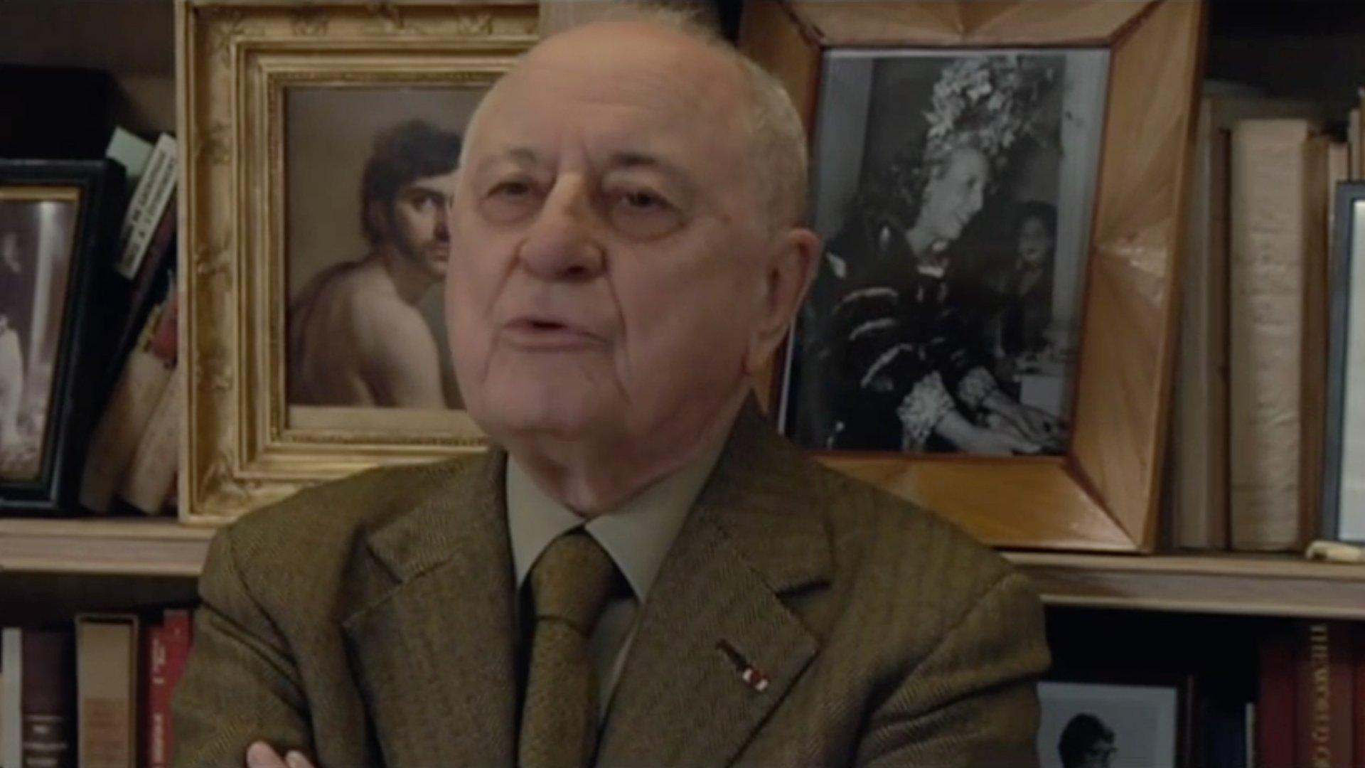 L'Amour Fou 2010 movie scene