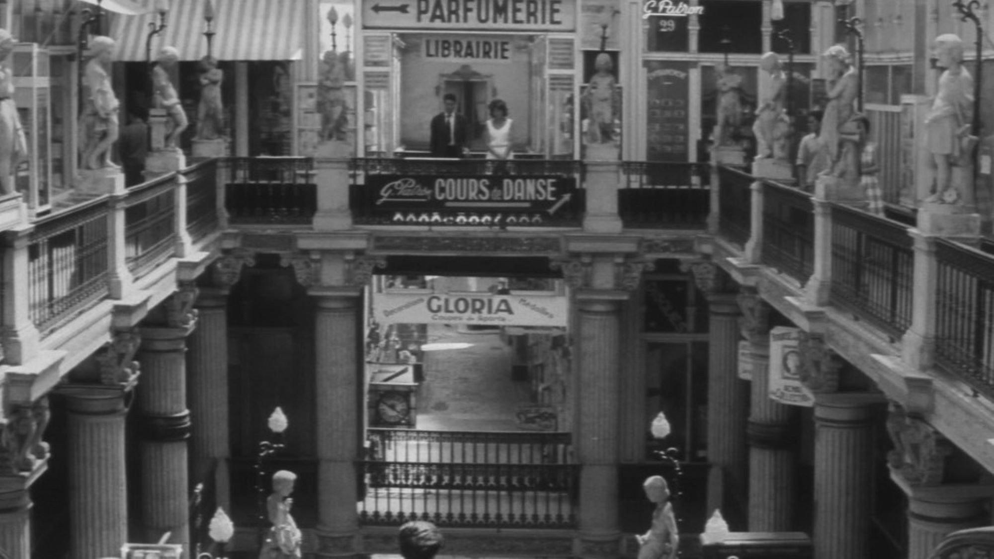 Lola 1961 movie scene