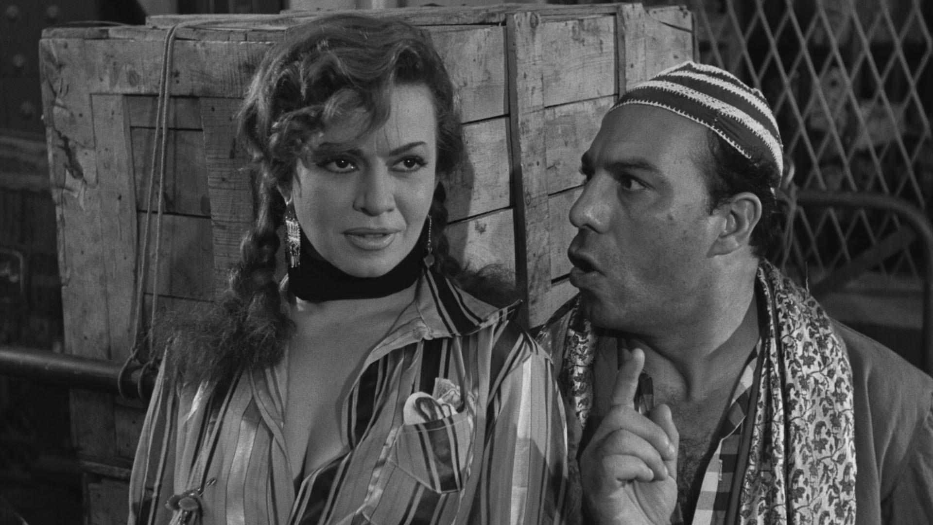 Cairo Station 1958 movie scene