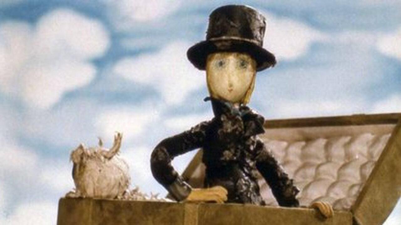 The Flying Trunk 1983 movie scene