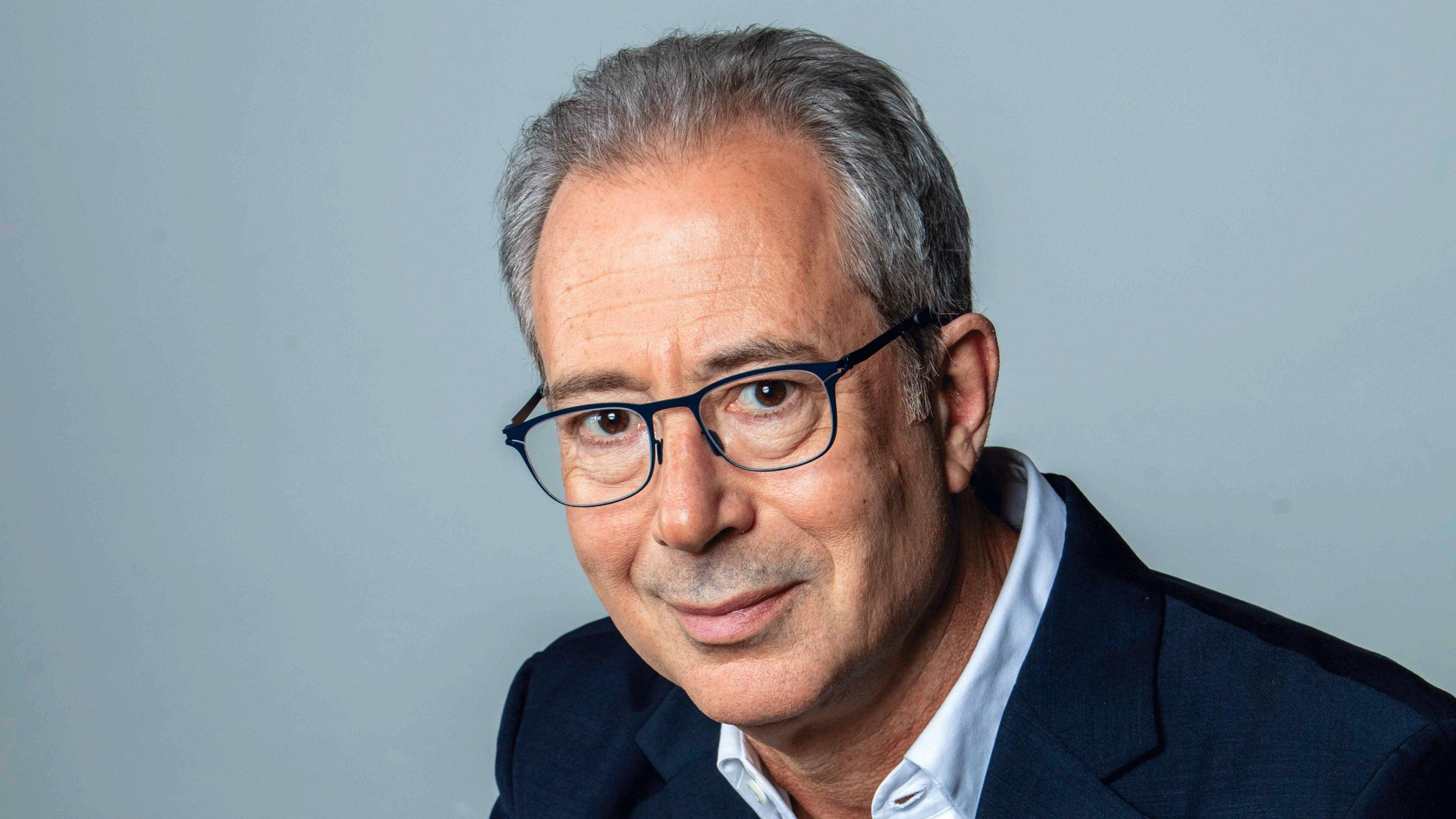 Ben Elton: Live 2022 movie scene