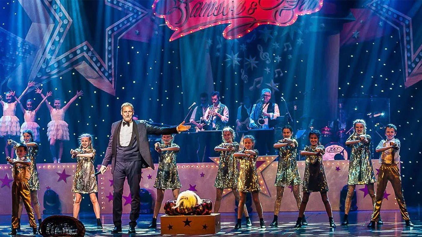 Samson & Gert Kerstshow: De 20ste Kerstshow (2010-2011) 2010 movie scene