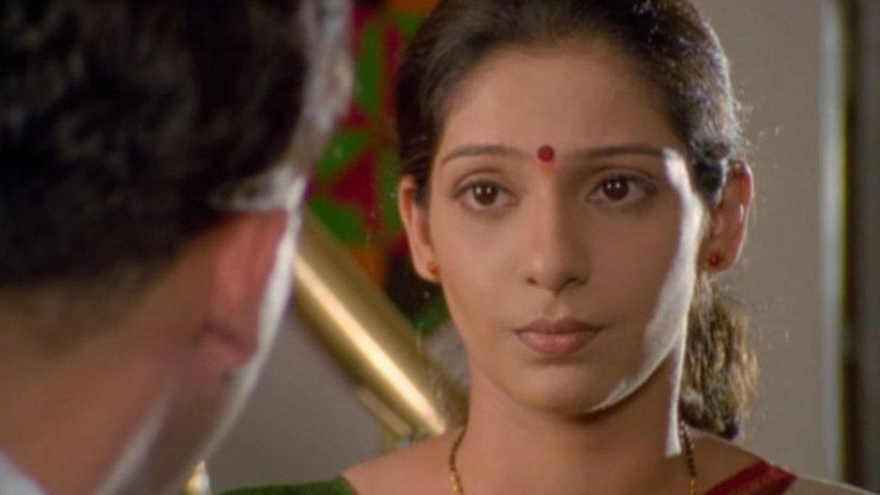 Not Only Mrs. Raut 2003 movie scene