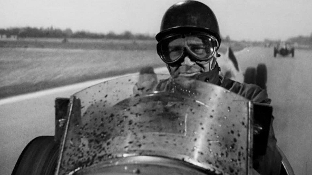 Mask of Dust 1954 movie scene