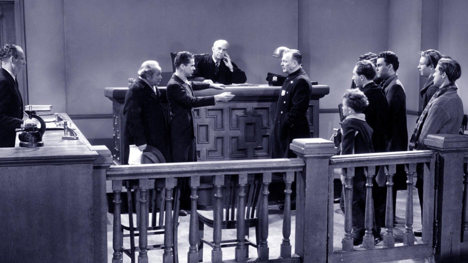 Streets of New York 1939 movie scene