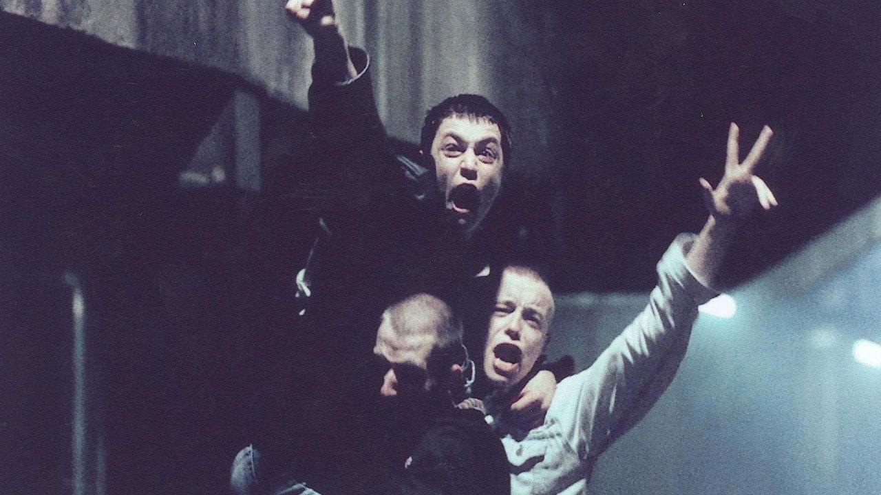 Skin Deep 2001 movie scene