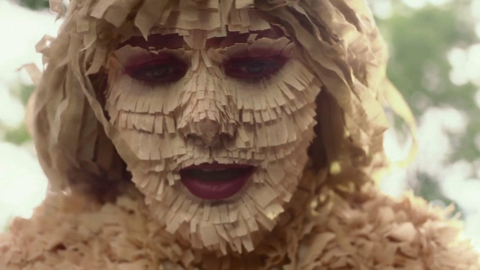 Dulce Dolor 2014 movie scene