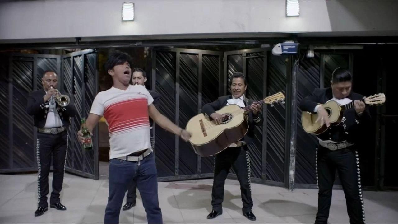 El taxista caliente 2 2017 movie scene