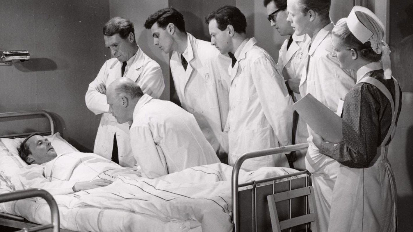 Maimed 1951 movie scene