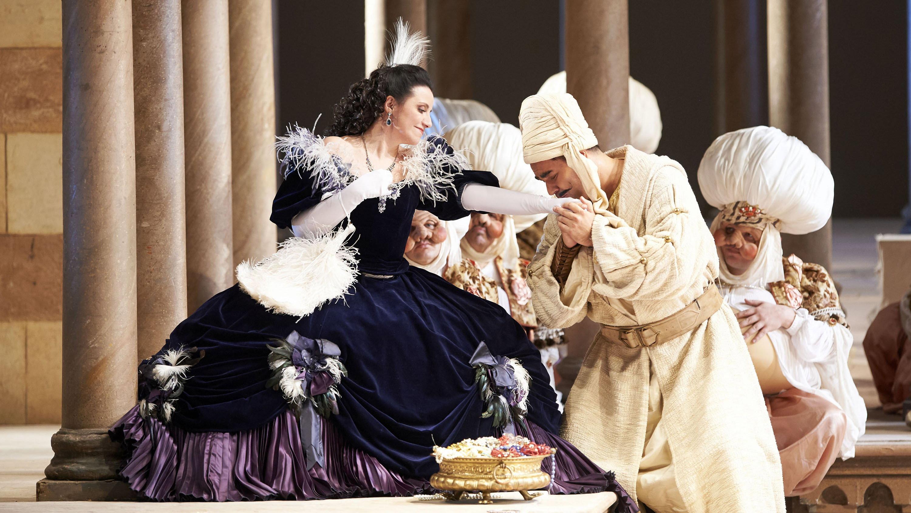 L'Italiana in Algeri 2015 movie scene