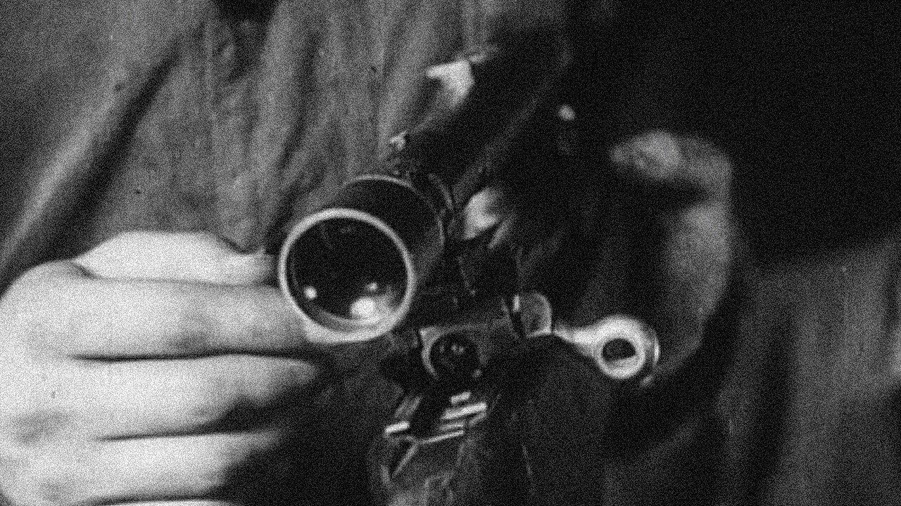 Sniper 1932 movie scene