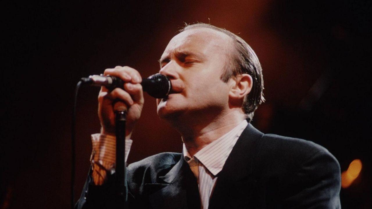 Phil Collins: MTV Unplugged 1994 1994 movie scene