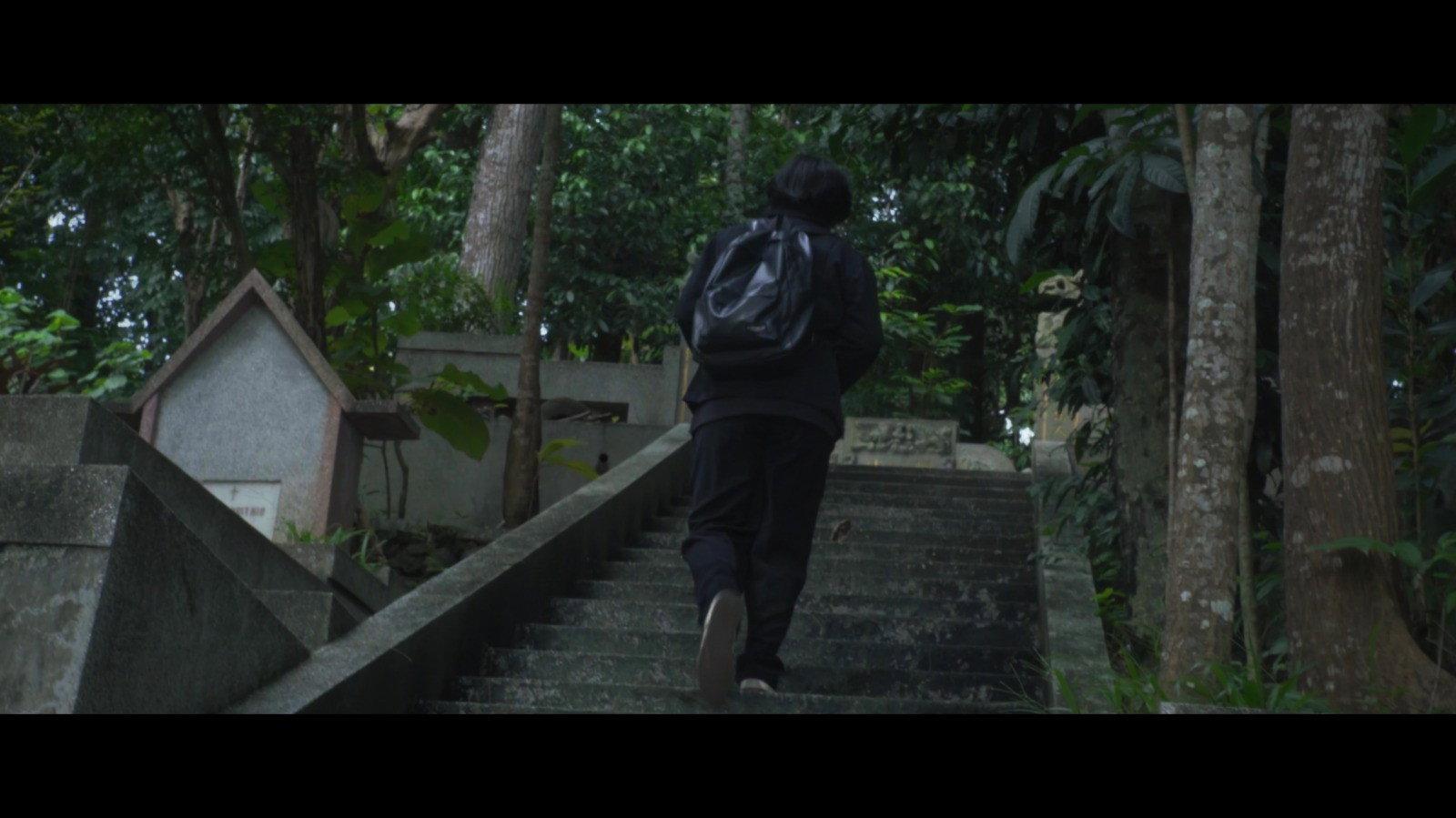 LOOK IT SIDE 2026 movie scene