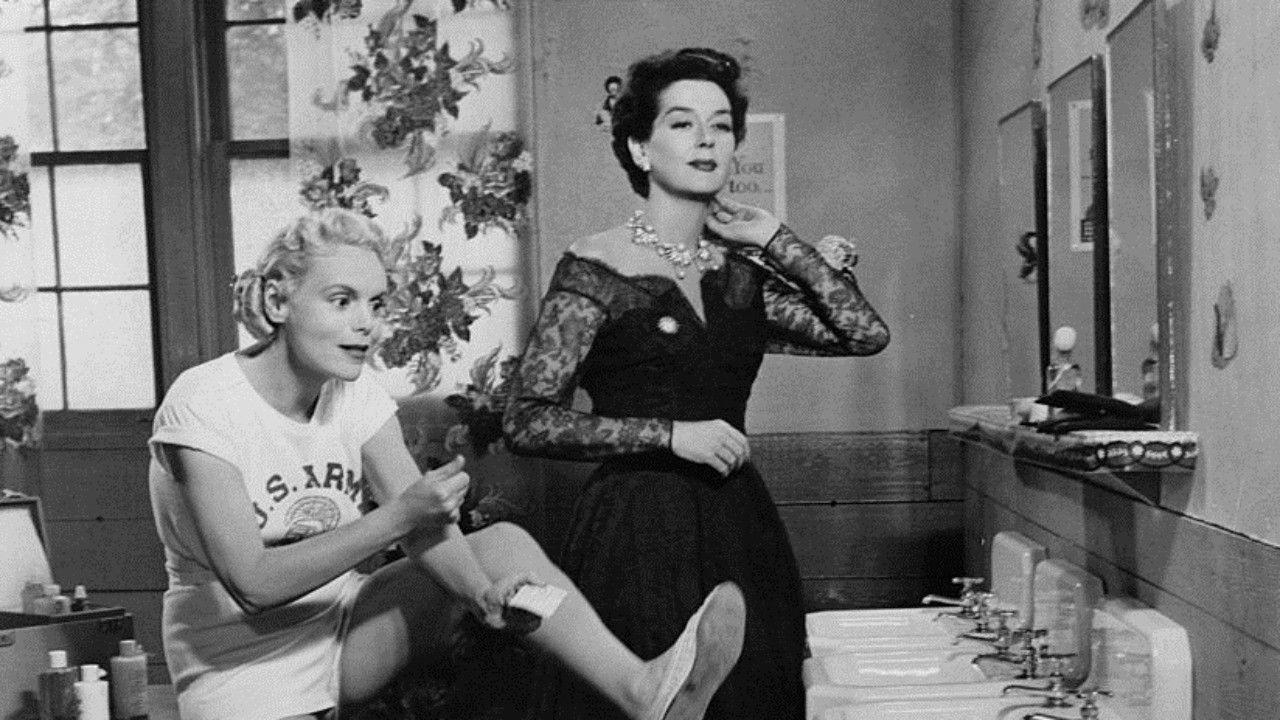 Never Wave at a WAC 1953 movie scene