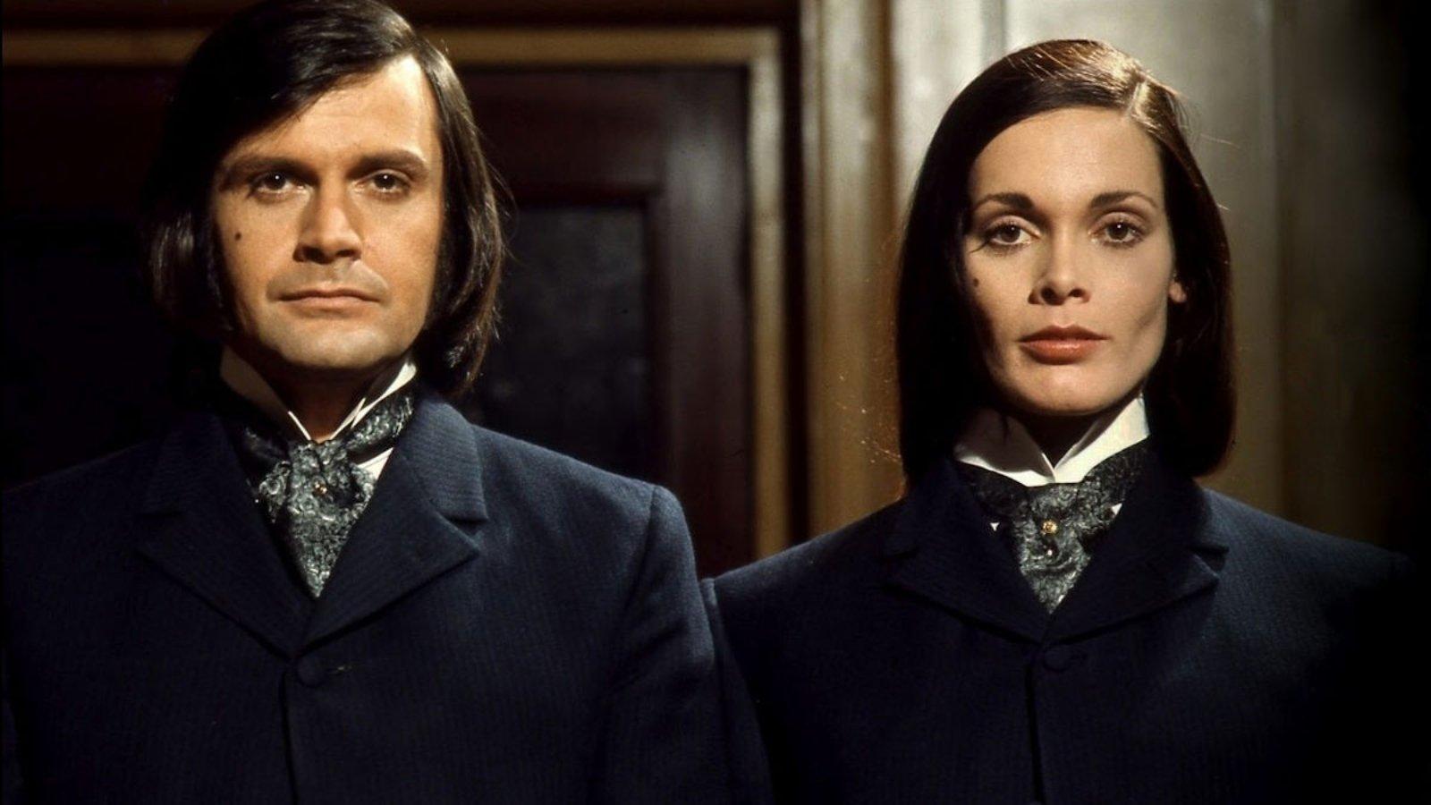 Dr. Jekyll & Sister Hyde 1971 movie scene