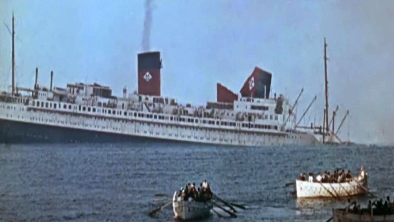 The Last Voyage 1960 movie scene
