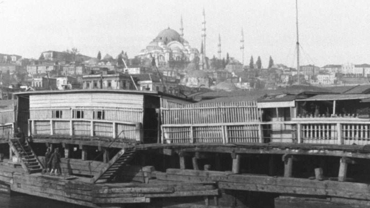 Constantinople, panorama de la corne d'or 1897 movie scene