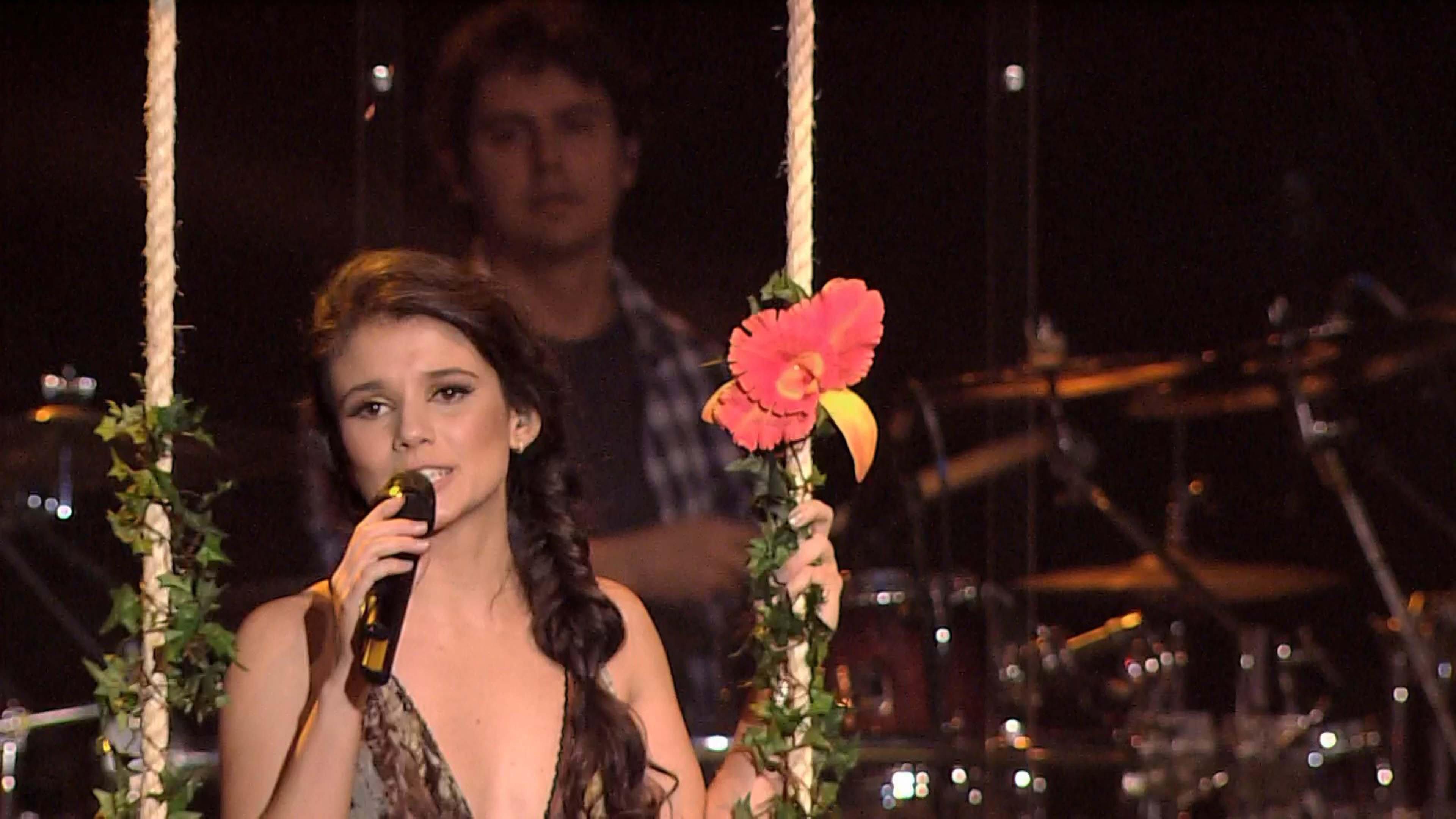 Paula Fernandes - Ao Vivo 2011 movie scene