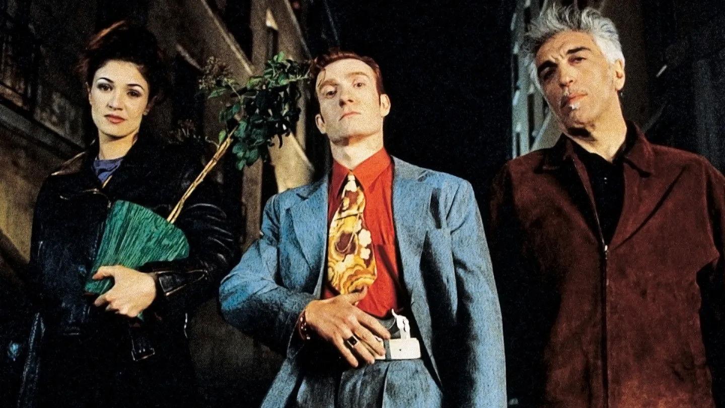 Les Grandes Bouches 1999 movie scene