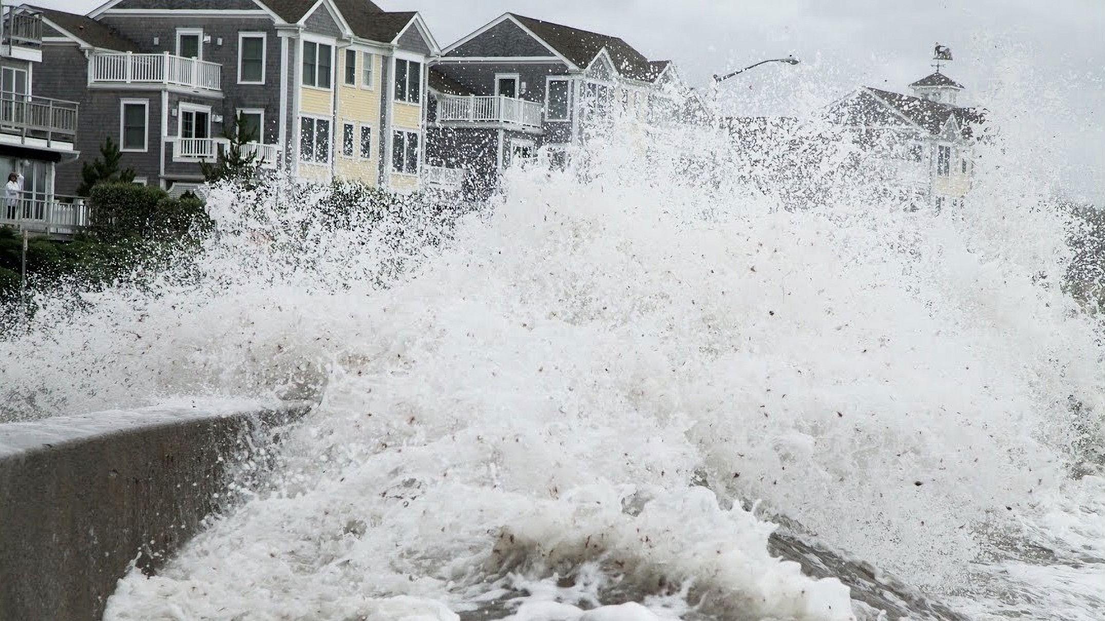 Tsunamis: Facing a Global Threat 2020 movie scene