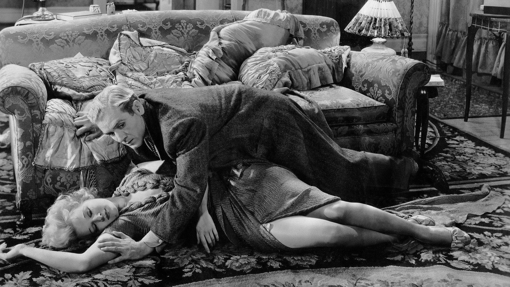 The Silent Witness 1932 movie scene