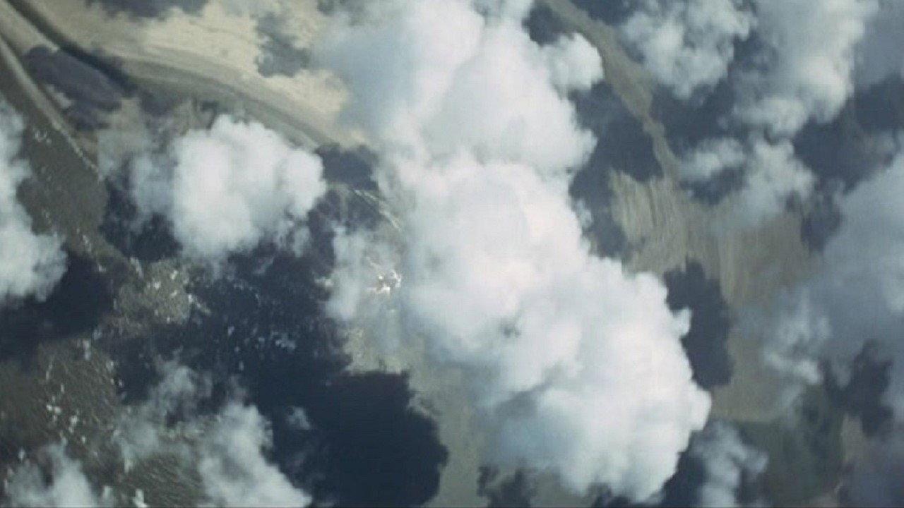 Sky Over Holland 1967 movie scene
