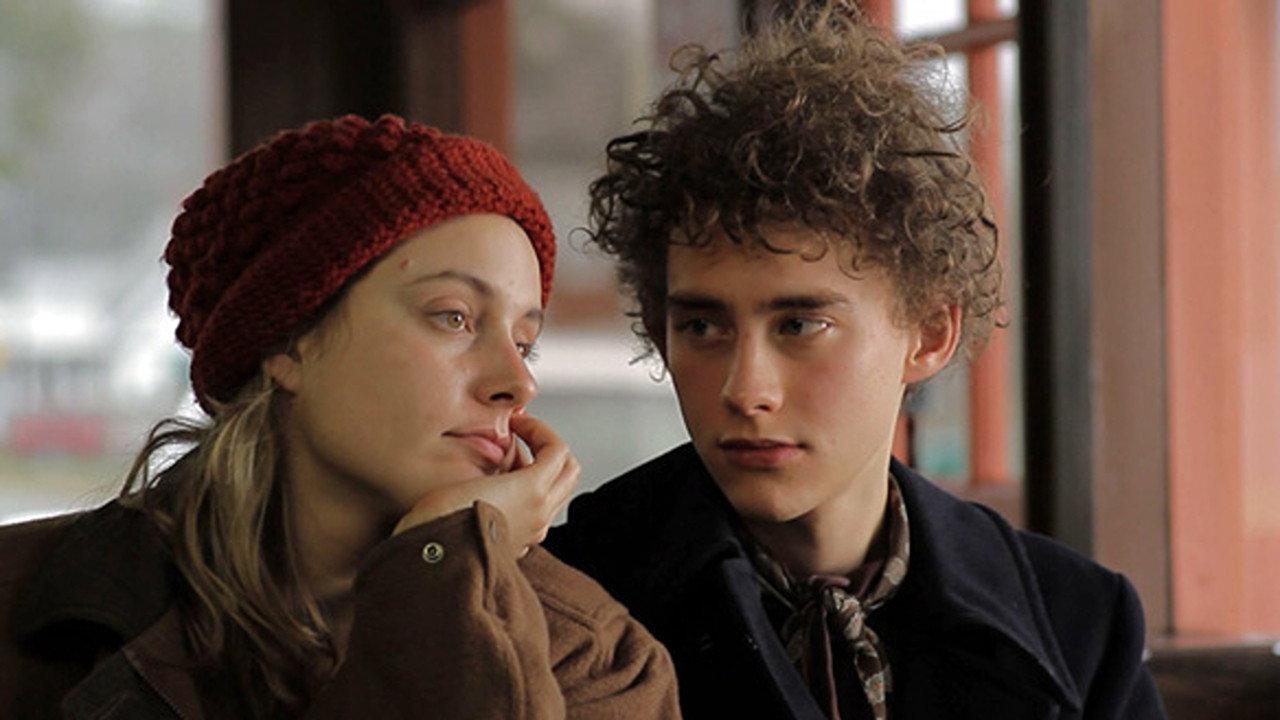 The Dish & the Spoon 2011 movie scene