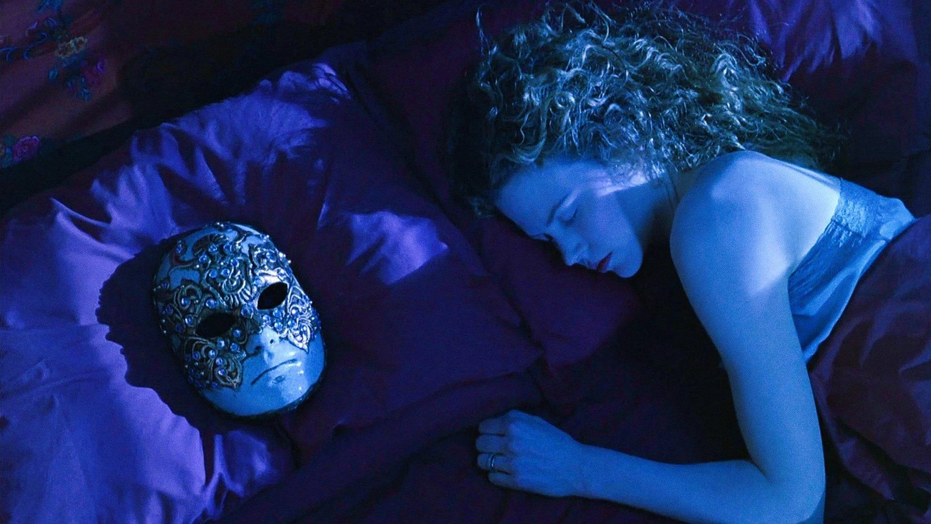 Eyes Wide Shut 1999 movie scene