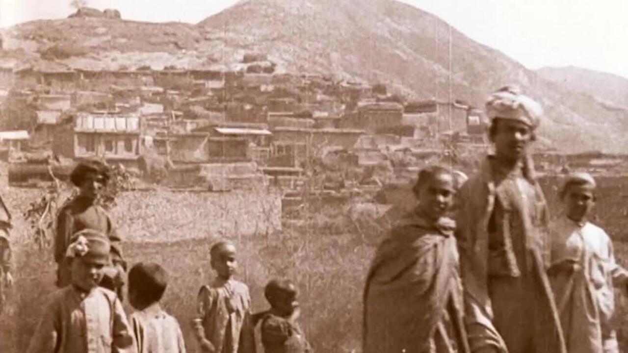 Edward Prince of Wales' Tour of India: Malakand, Kapurthala and Dehra Dun 1922 movie scene