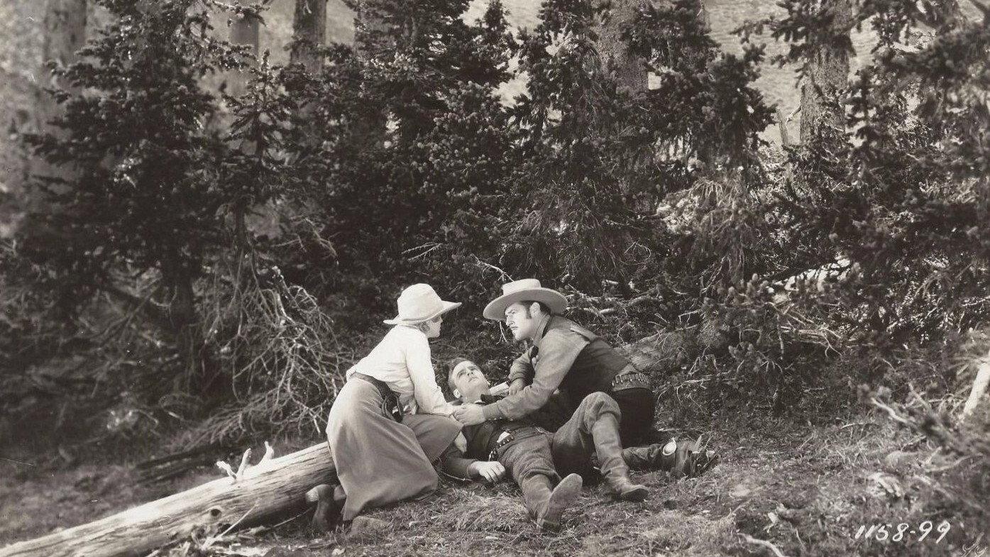 Avalanche 1928 movie scene