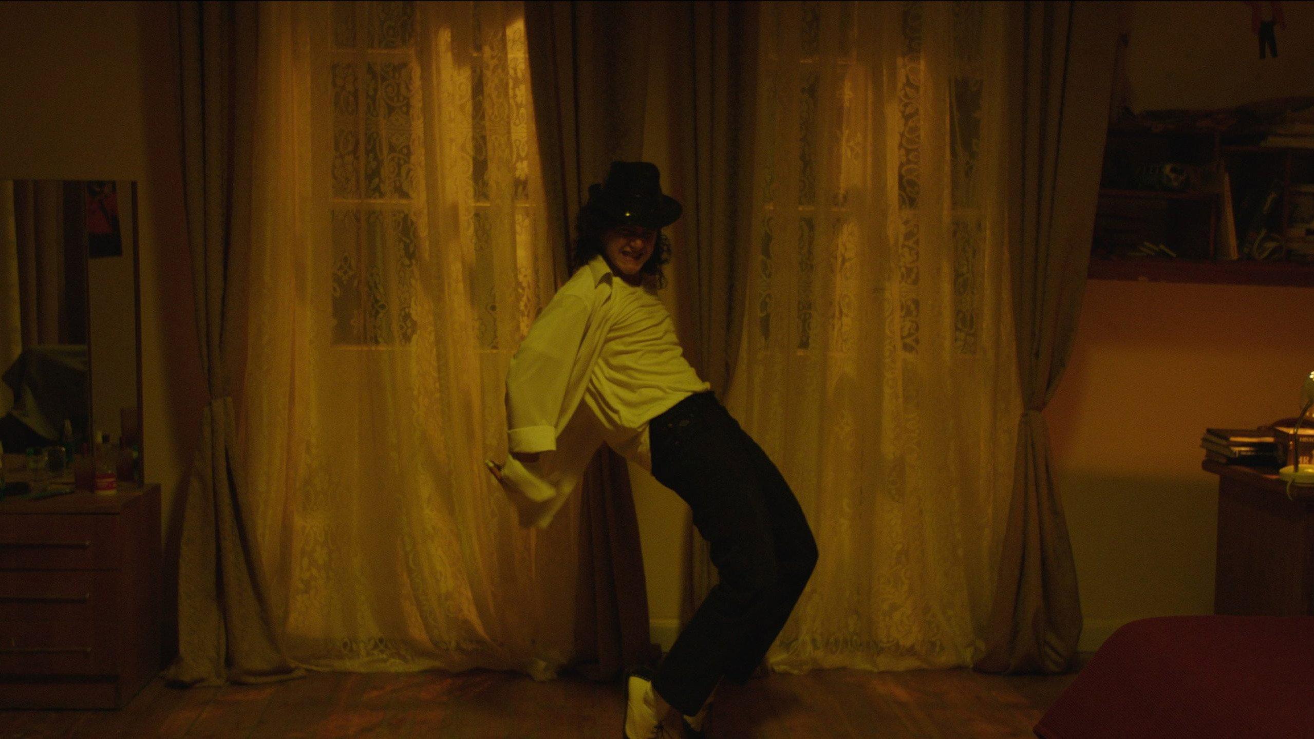 Sheikh Jackson 2017 movie scene