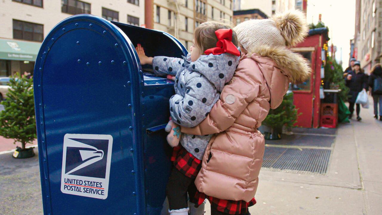 Dear Santa 2020 movie scene