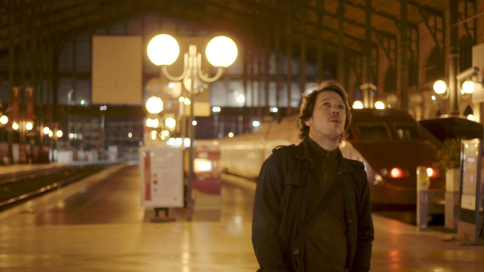 Gare du Nord 2013 movie scene