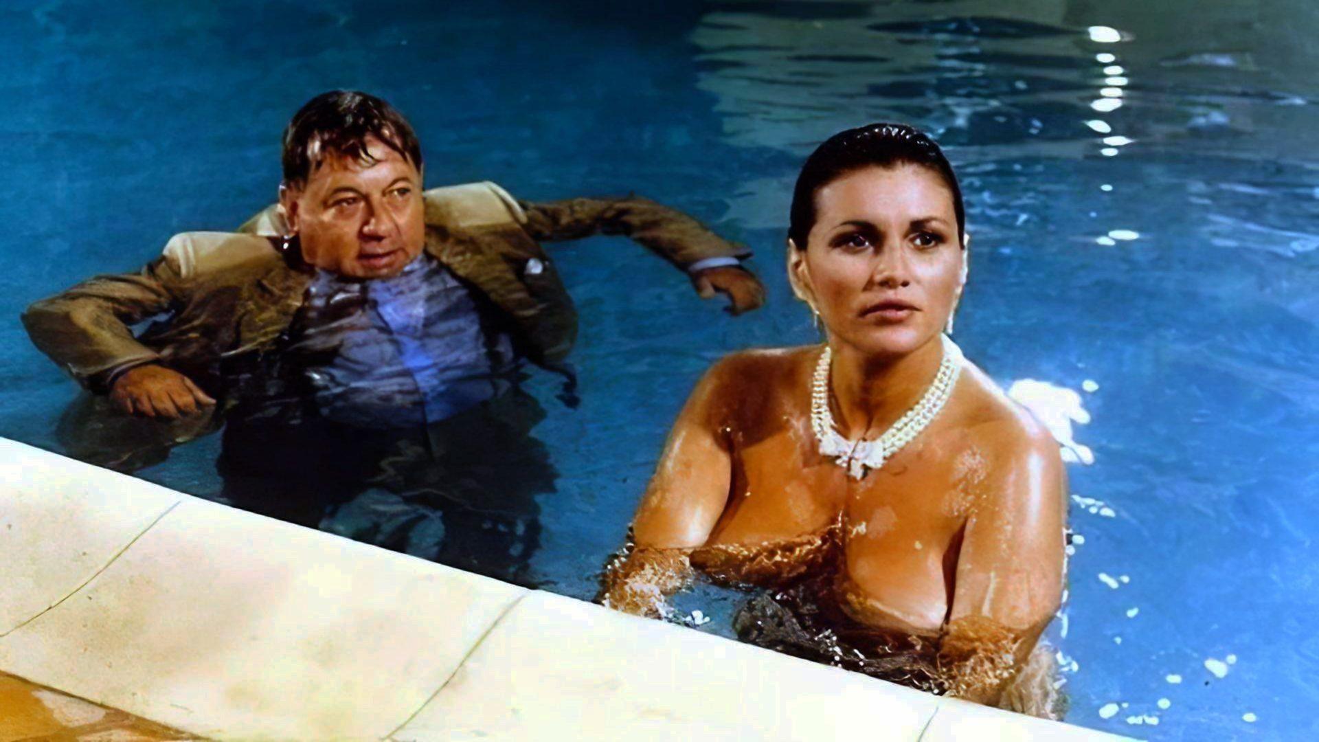 Rimini Rimini 1987 movie scene