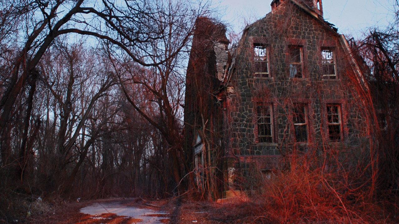 Cropsey 2010 movie scene