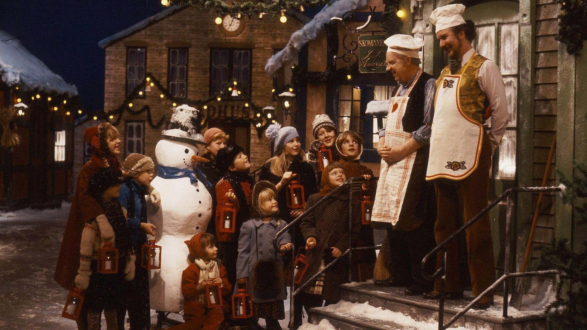 Christmas at Cobbler's Street 1979 movie scene