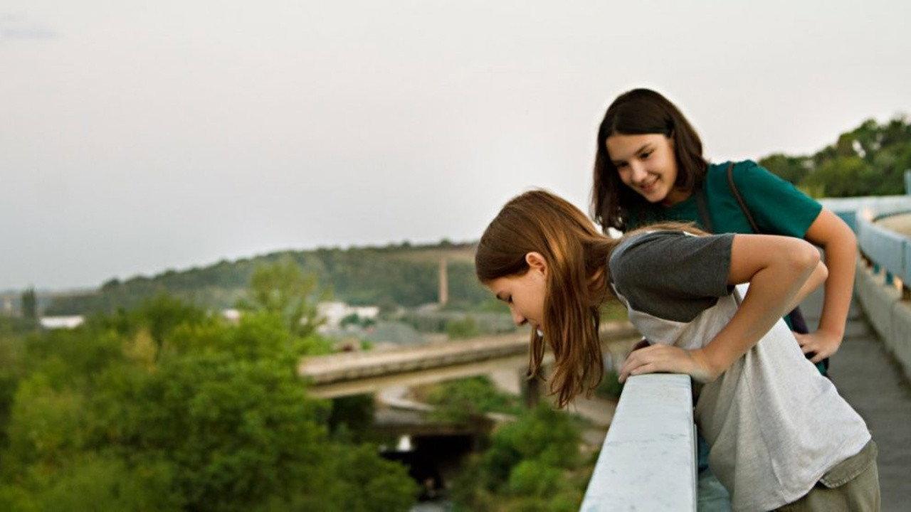 Asymmetry 2019 movie scene
