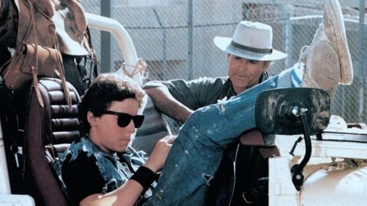 Renegade 1987 movie scene