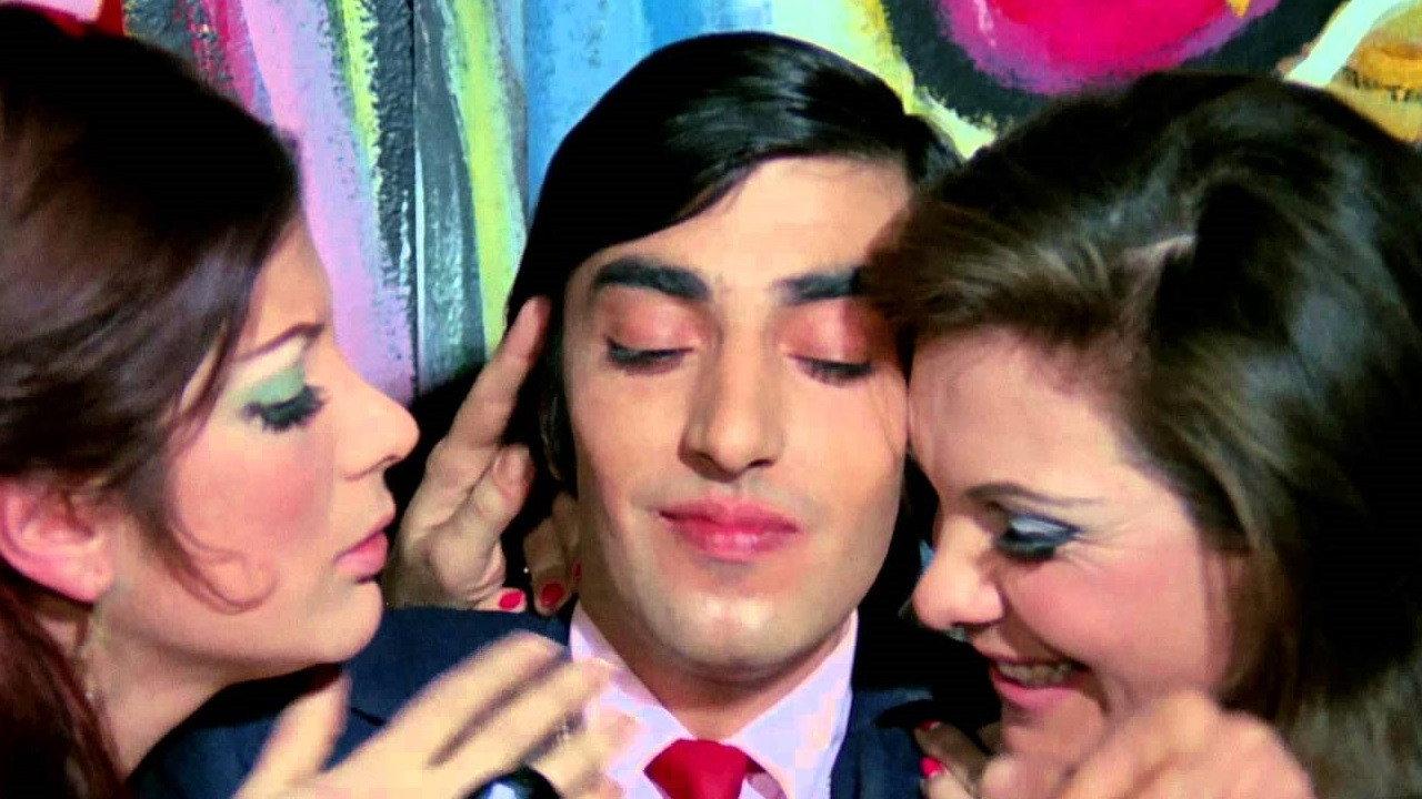 ¡Arriba juventud! 1971 movie scene