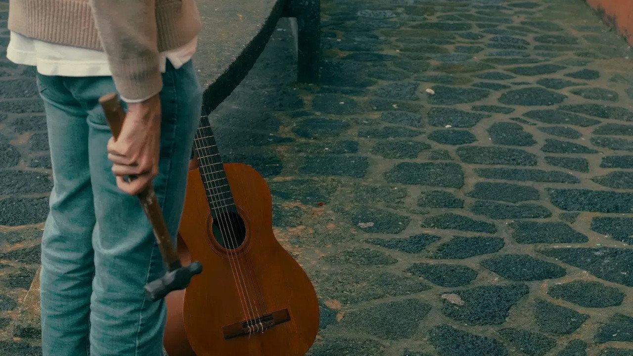 Notas de Cambio 2024 movie scene