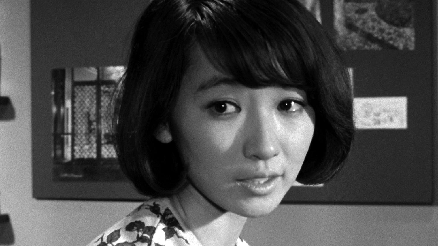 Four Young Sisters 1964 movie scene