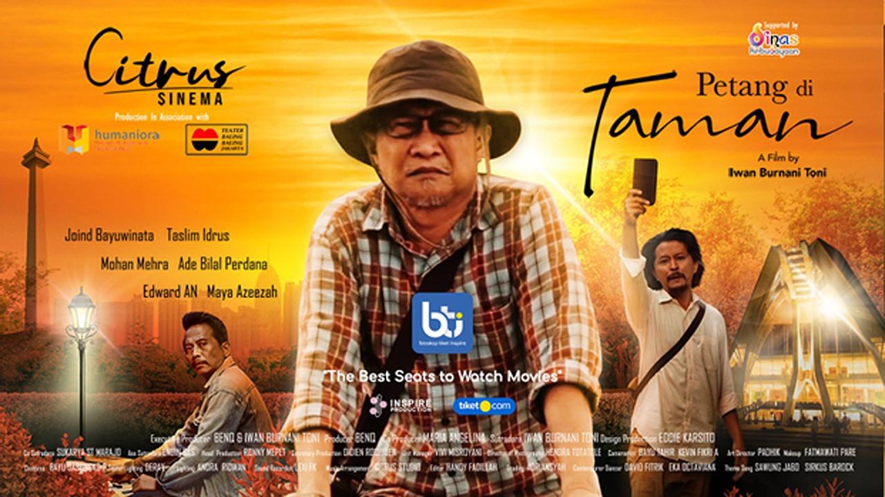 Petang di Taman 2022 movie scene
