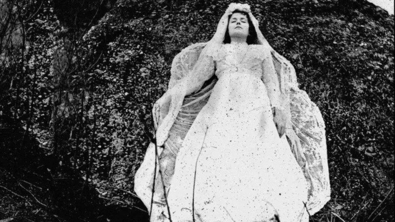 The Stone Wedding 1973 movie scene